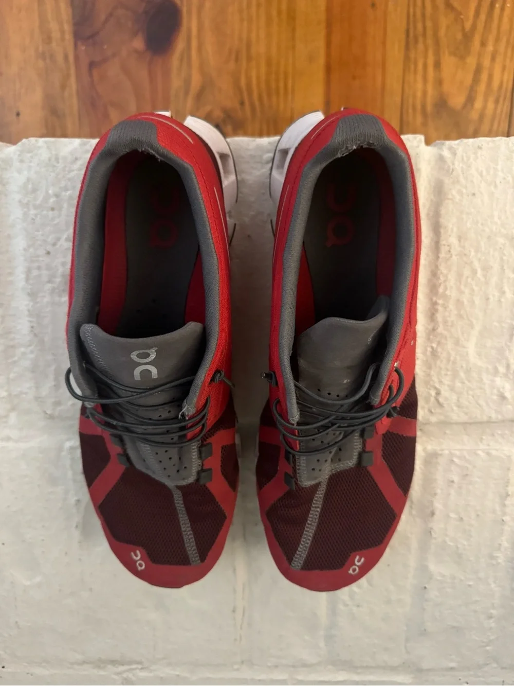 On Running Men's Red and Gray Athletic Sneakers